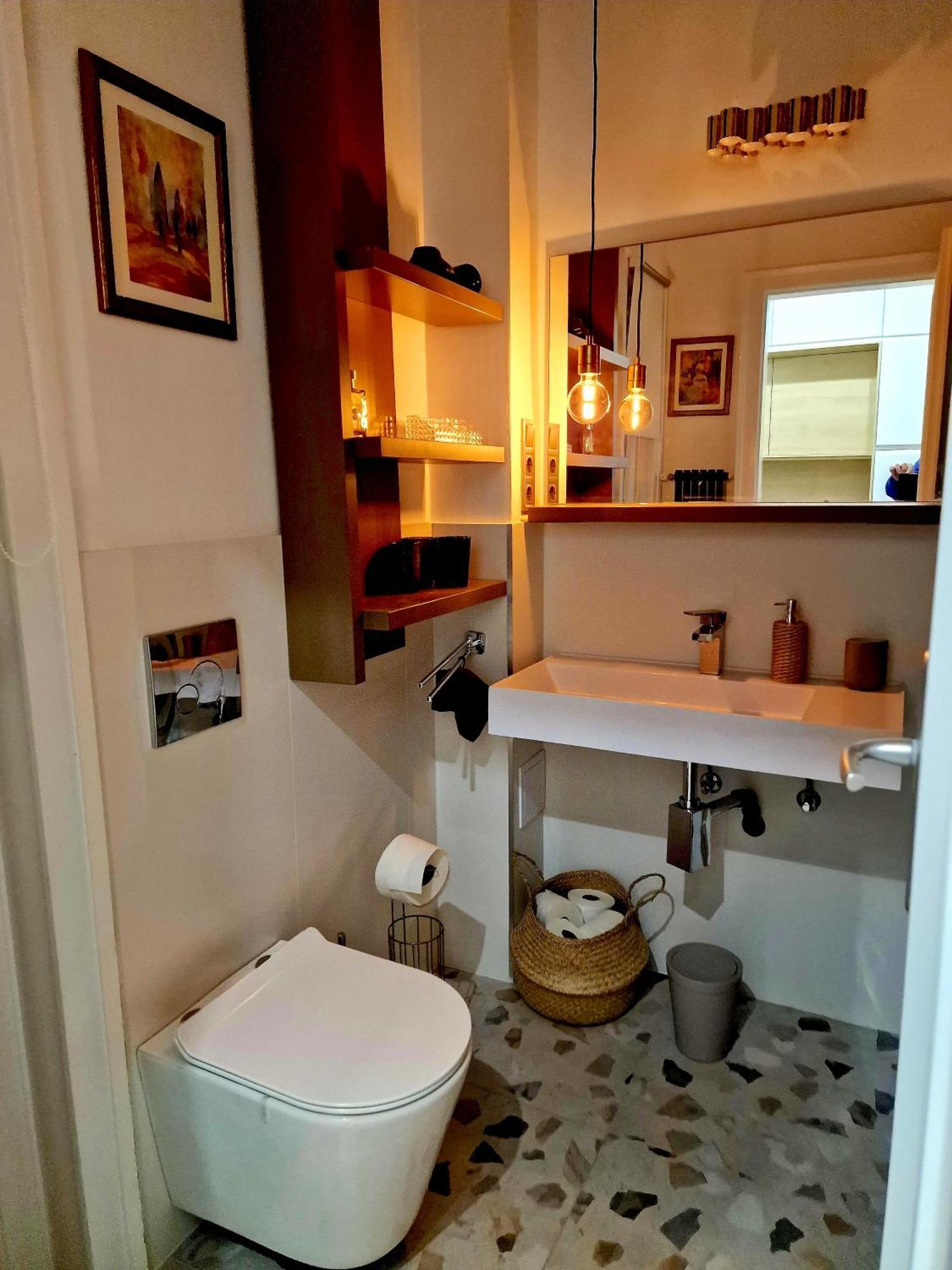 Charming Center Apartman Budapest Exteriör bild